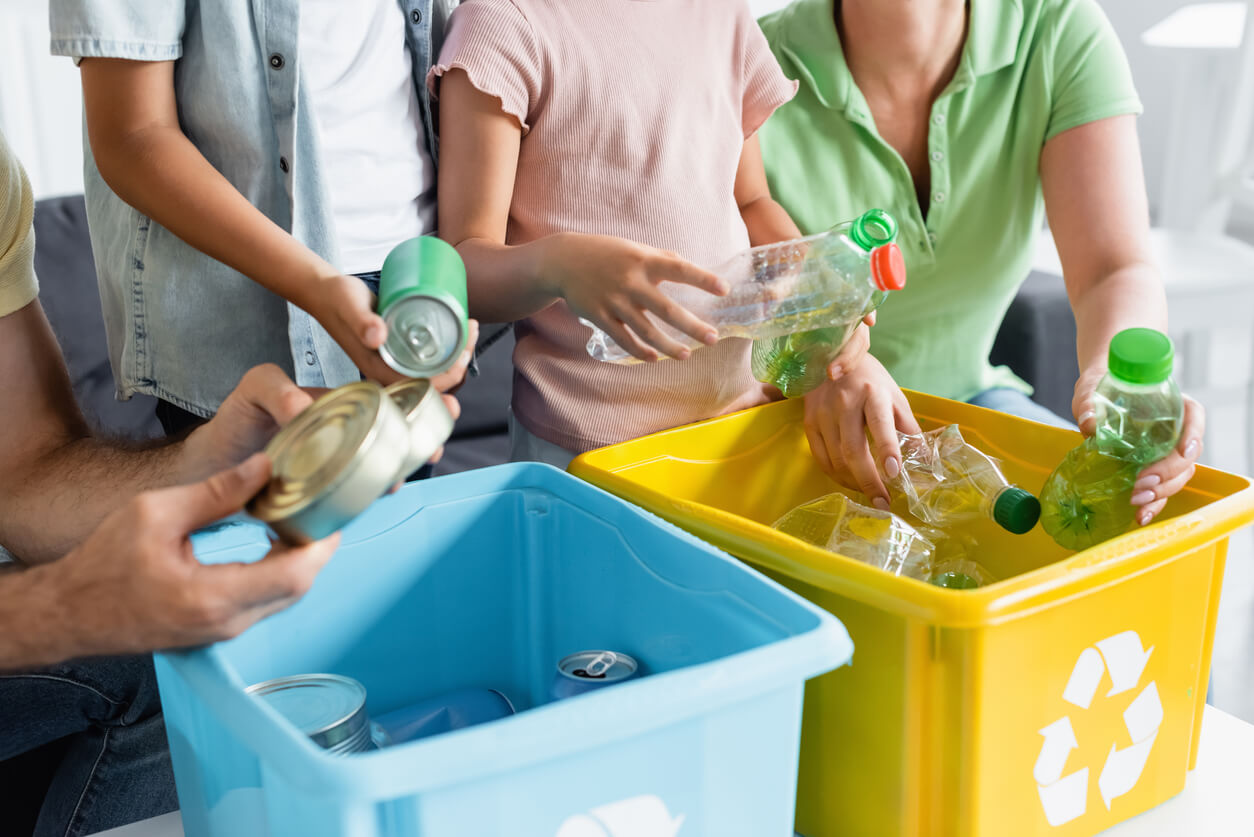 プラスチックごみを減らすために私たちにできること7選